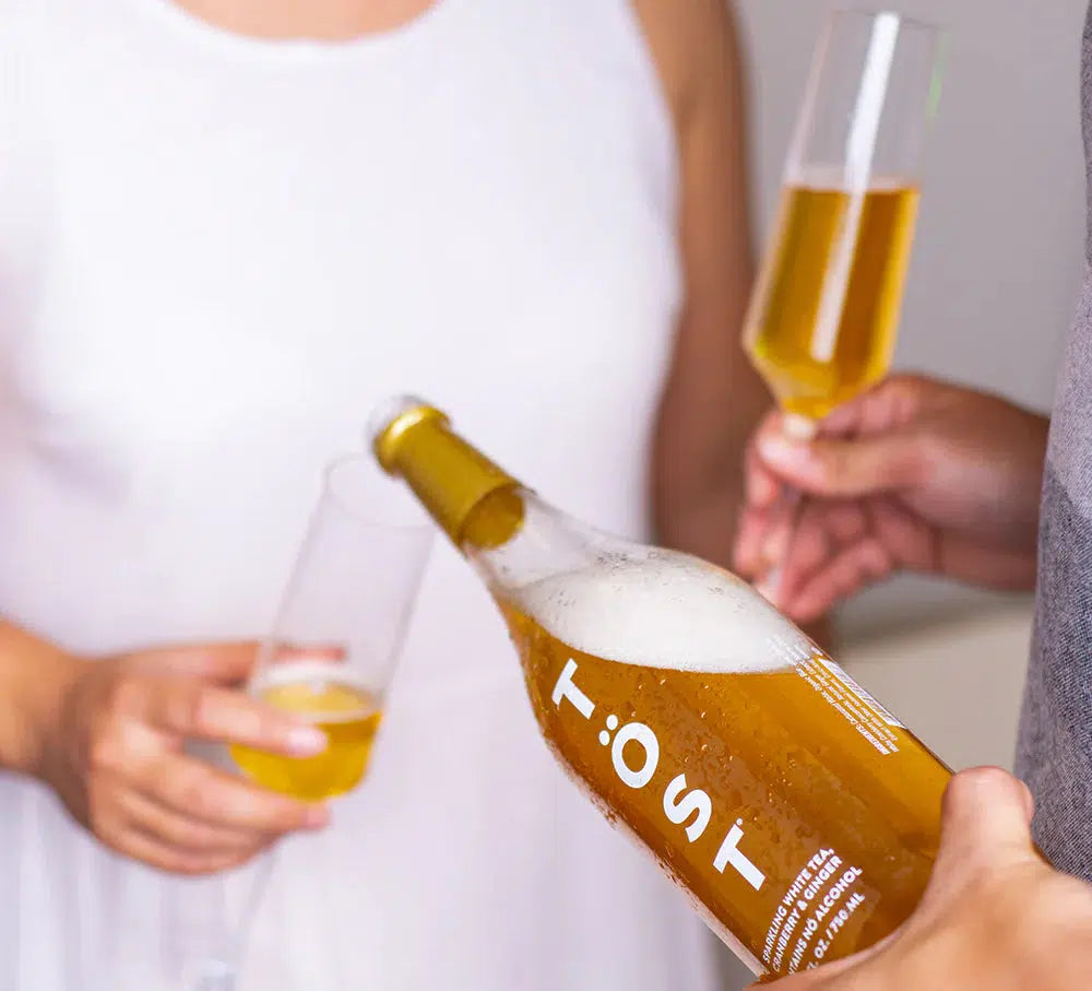 Töst — Original, Sparkling White Tea, Cranberry & Ginger (750ml)